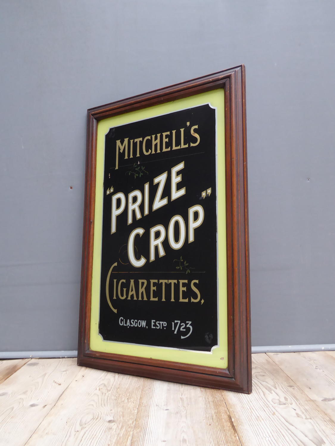 Prize Crop Cigarettes Gilt Glass Sign