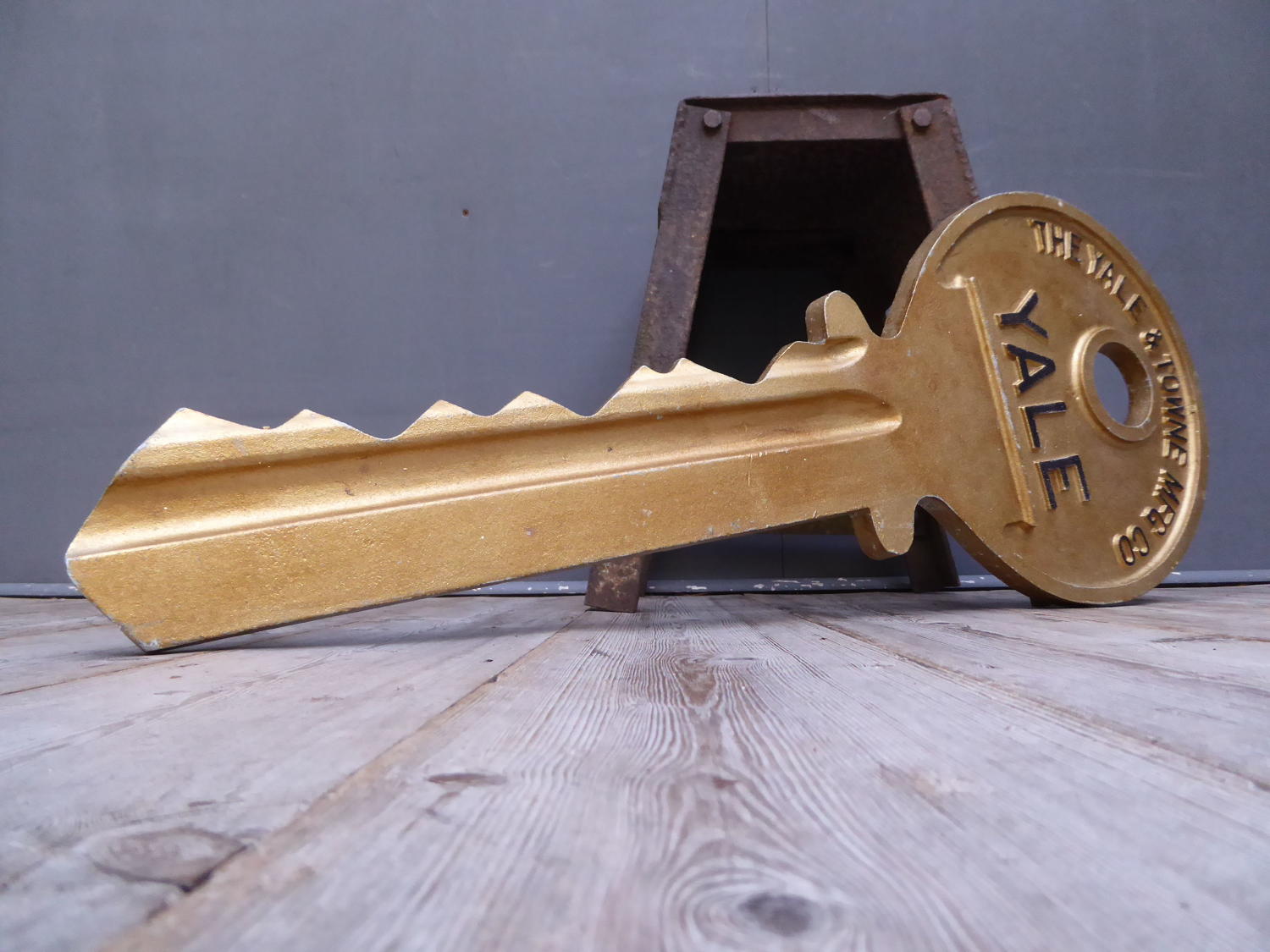 Giant Yale Key