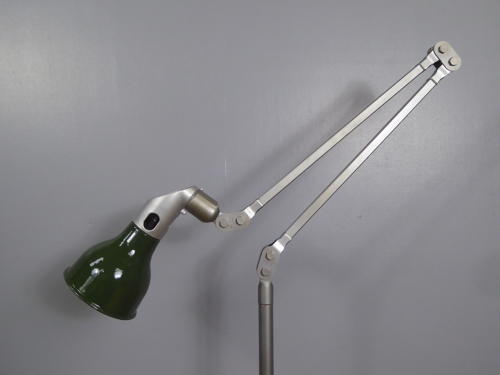 Mek Elek Floor Lamp