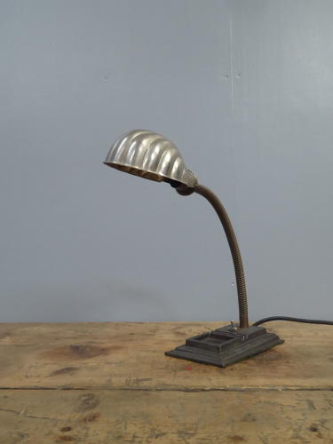 Shell Desk Lamp