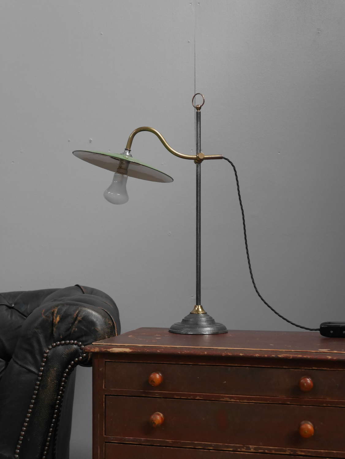 Rise & Fall Table Lamp