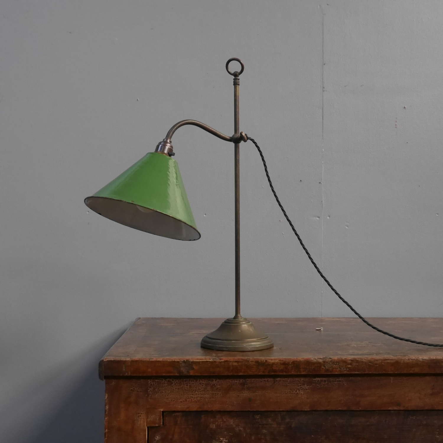 Brass Rise and Fall Table Lamp