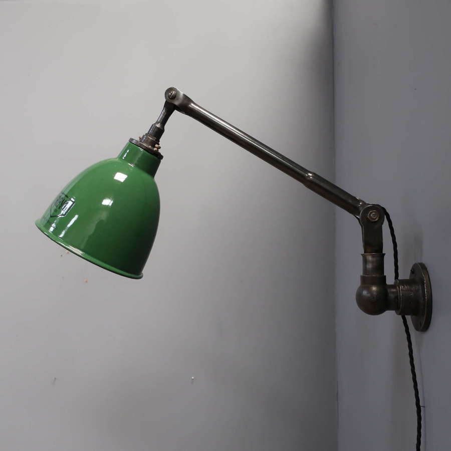 Revo Wall Light