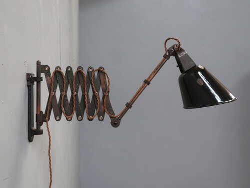 Walligraph Radialite Scissor Lamp