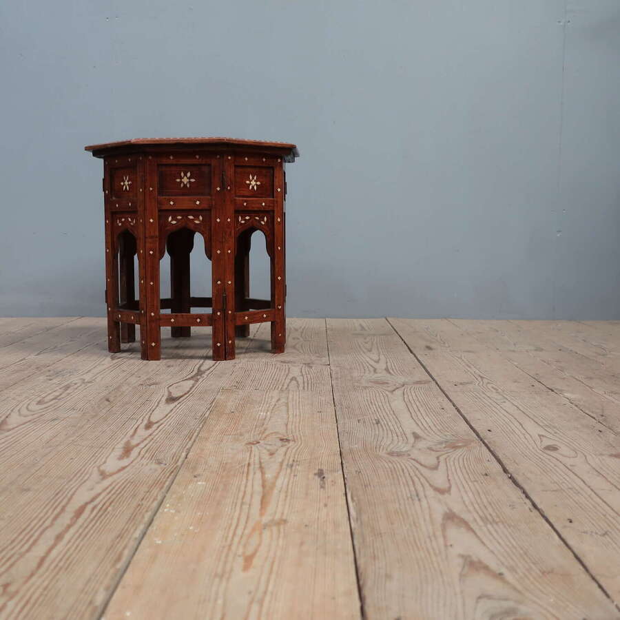 Hoshiarpur Table